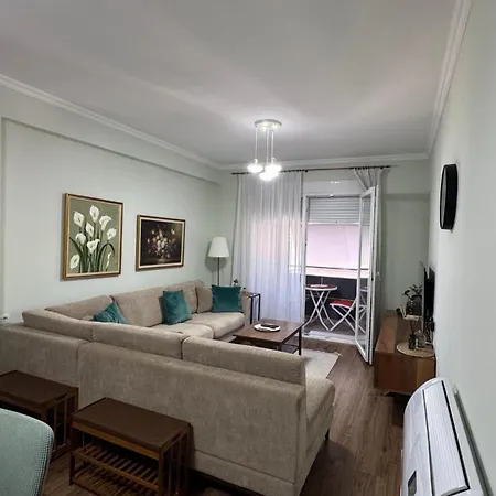 Cozy House In Apartment Tirana