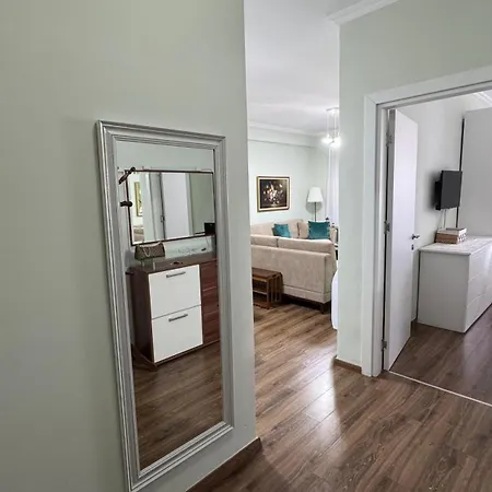 Apartment Cozy House In