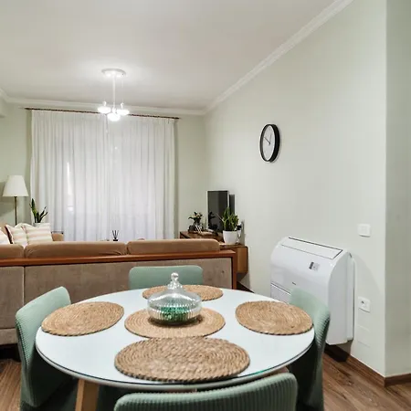 Cozy House In Apartment Tirana