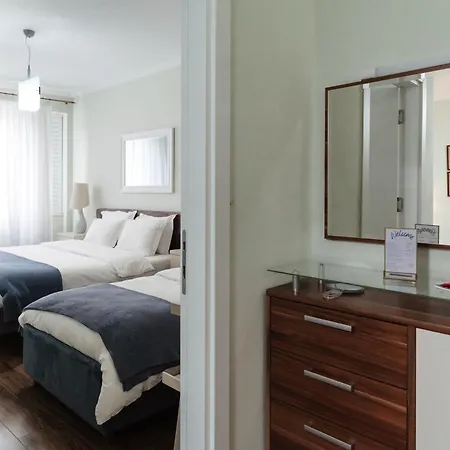 Cozy House In Διαμέρισμα Τίρανα