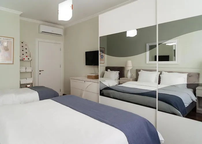 Cozy House In Тирана